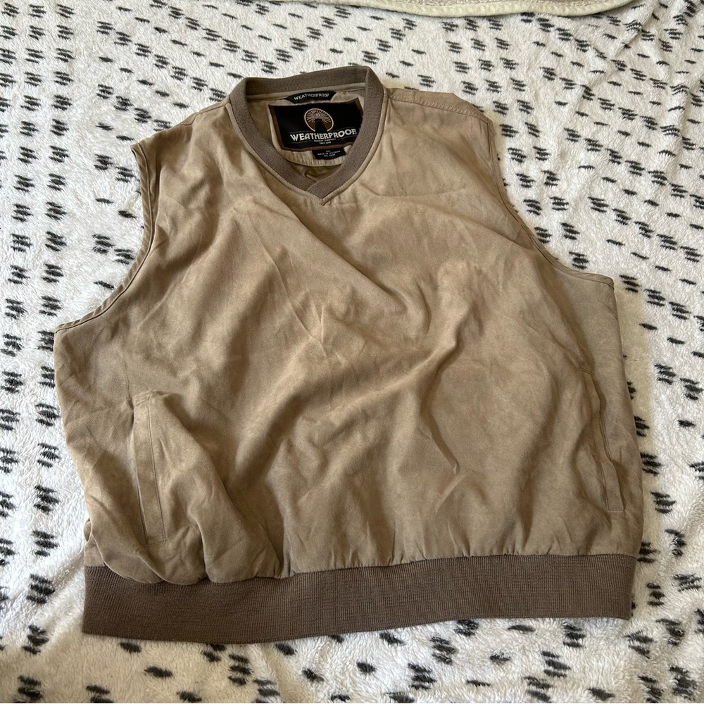 Vintage weatherproof nylon muscle top (unisex) in perfect condition